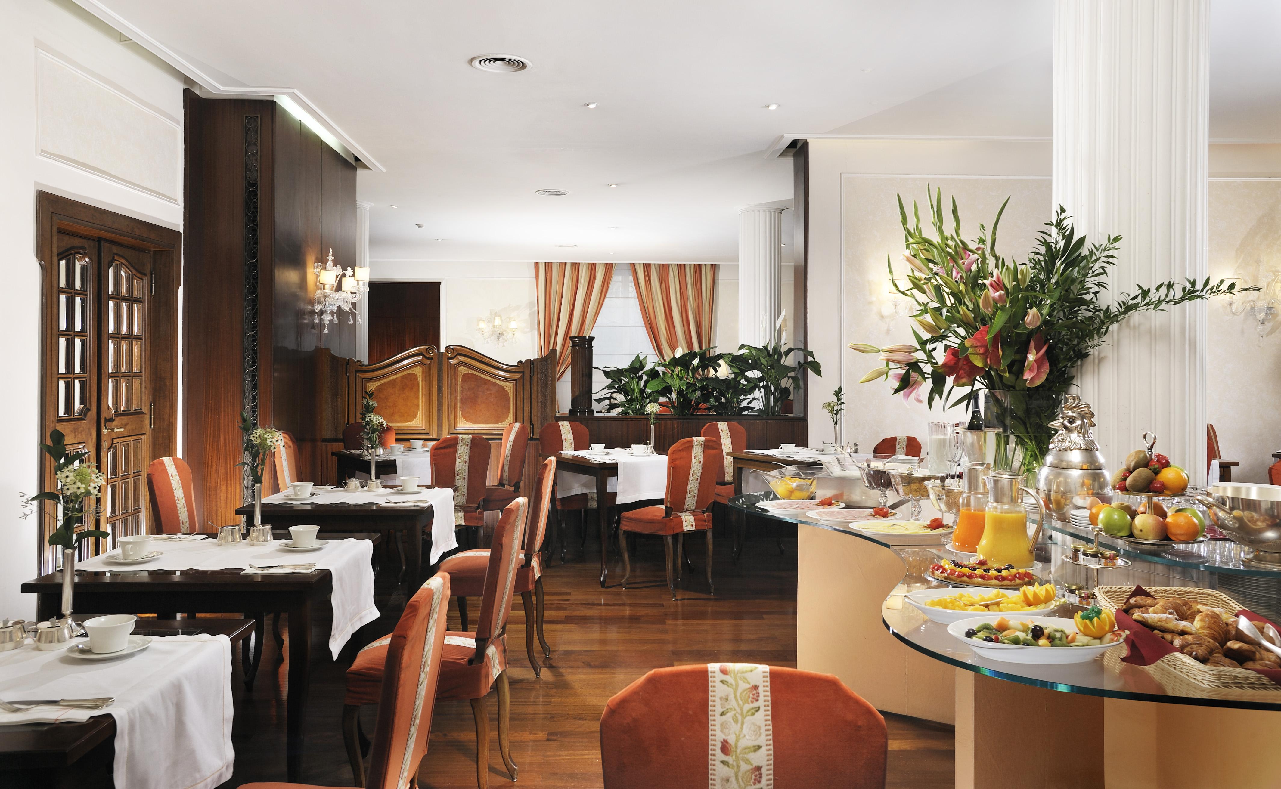 Hotel De La Ville Florence Restoran gambar